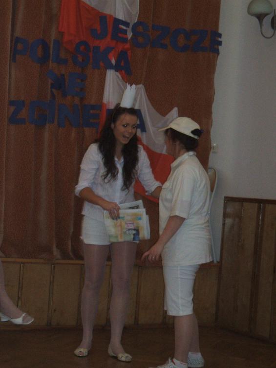 (szerokość: 565 / wysokość: 753)